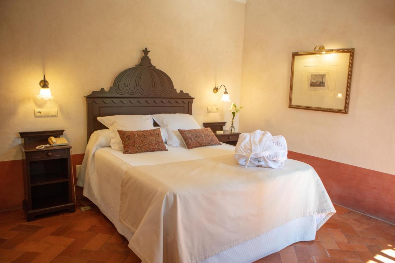 Hotel Monasterio De San Francisco à Palma del Río Extérieur photo
